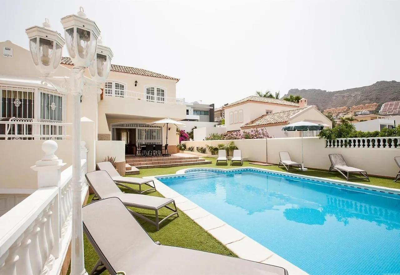 فيلا أذيخيفي Casa Jade فيلة